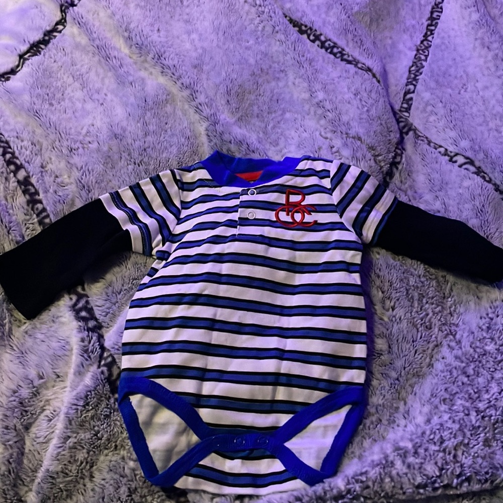 :ROC STRIPED SHIRT , tags ripped off but never used it worn